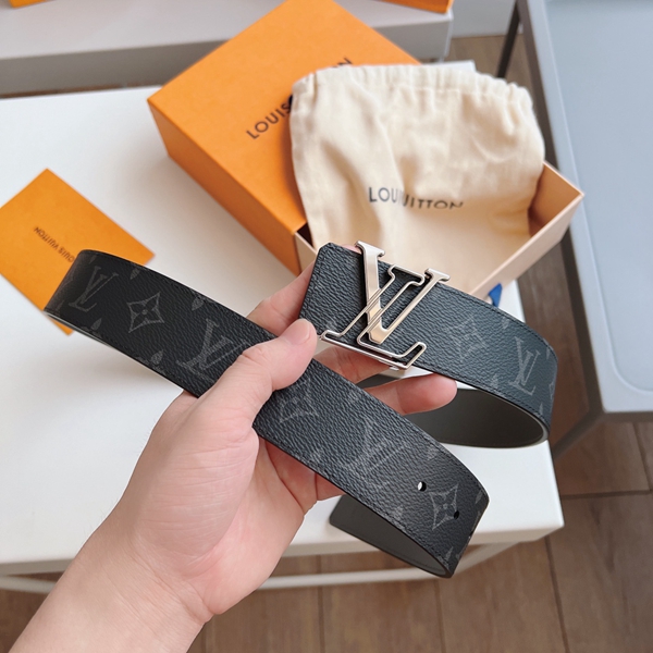 ルイヴィトンベルト全体デザイン